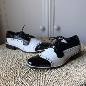 SIO Men’s Black Textured Statement Oxford Dress Shoes - Size 8.5 Sleek & Modern